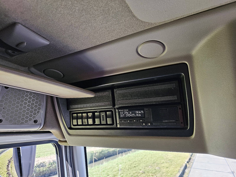 Box truck Renault D 240 AIRCO LIFT SIDE DOOR: picture 8