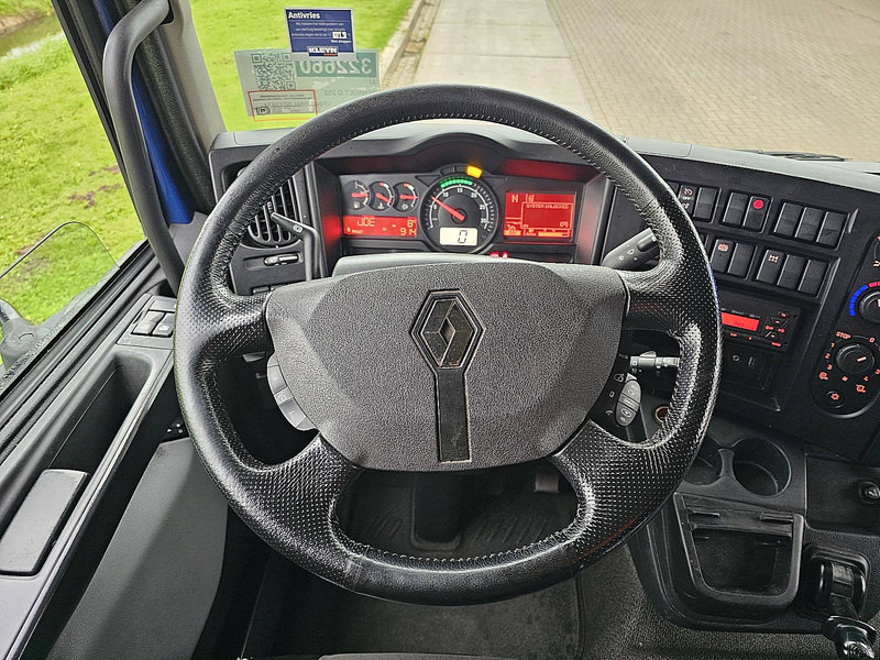 Box truck Renault D 250: picture 11 Box truck Renault D 250: picture 11