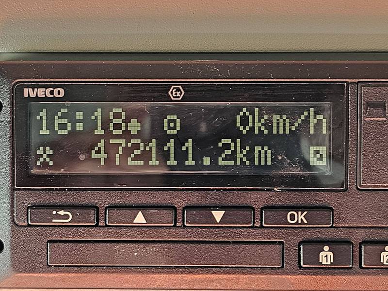 Tractor unit Iveco AS440S46 STRALIS LNG INTARDER: picture 8