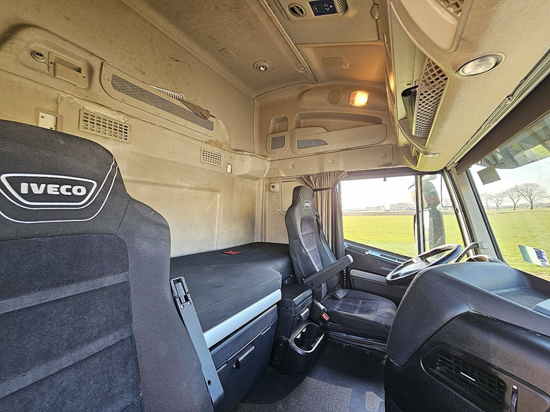 Tractor unit Iveco AS440S46 STRALIS LNG INTARDER: picture 14