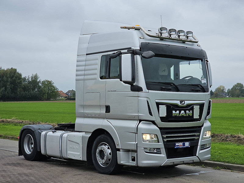 MAN 18.500 TGX XLX 2X TANK NIGHT AC - Tractor unit: picture 5 MAN 18.500 TGX XLX 2X TANK NIGHT AC - Tractor unit: picture 5