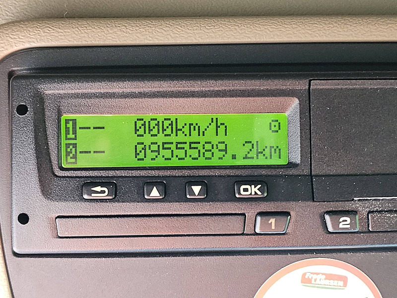 Tractor unit Scania R410 TL RETARDER 2X TANK: picture 9 Tractor unit Scania R410 TL RETARDER 2X TANK: picture 9