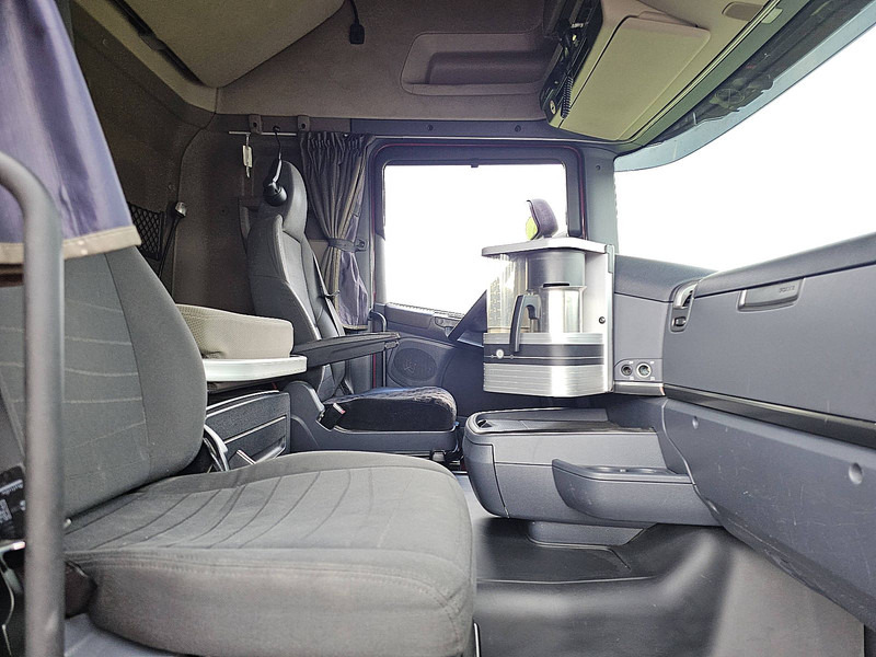 Tractor unit Scania R410 TL RETARDER 2X TANK: picture 7 Tractor unit Scania R410 TL RETARDER 2X TANK: picture 7