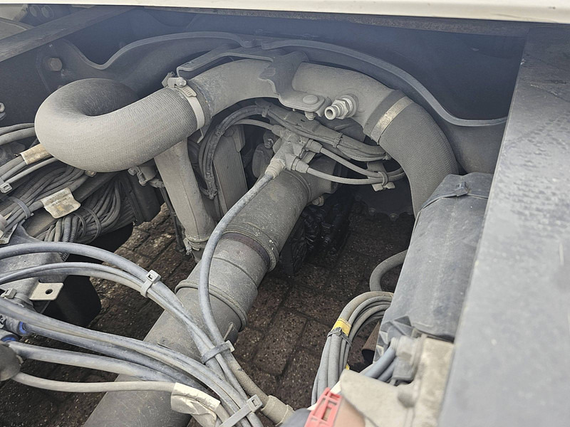 Tractor unit Scania R450 Highline,1200ltr: picture 15