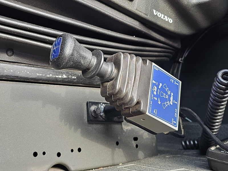 Tractor unit Volvo FH 460 PTO+HYDR. VOITH RET.: picture 16