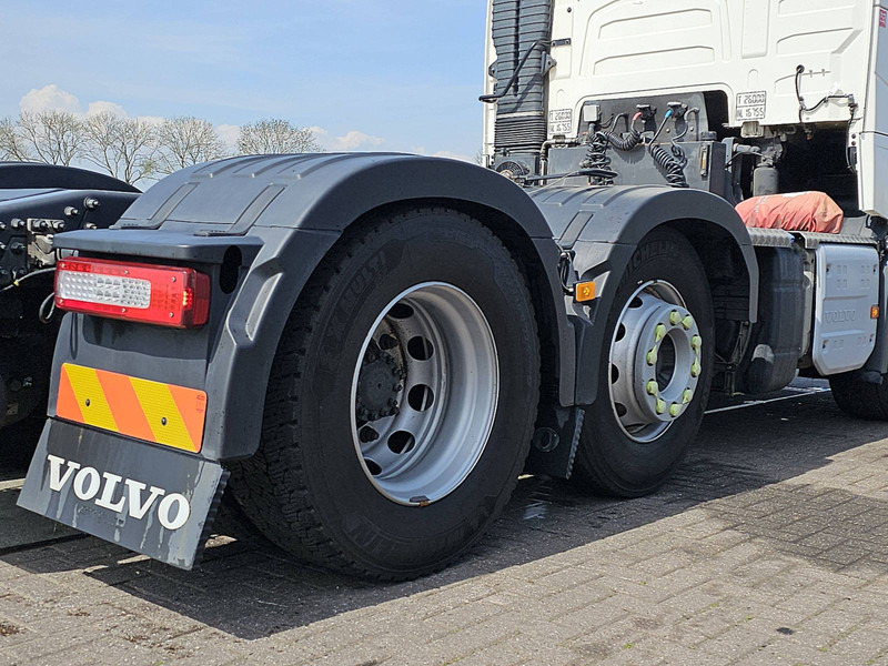 Tractor unit Volvo FH 500 FH5 6X2 STEERED PTO: picture 16