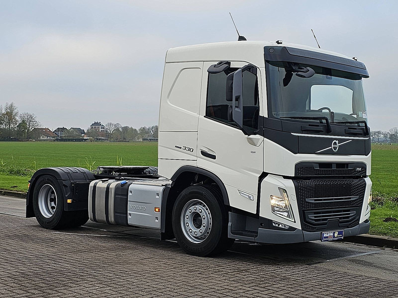 Volvo FM 330 3000 KM LIKE NEW!! - Tractor unit: picture 5 Volvo FM 330 3000 KM LIKE NEW!! - Tractor unit: picture 5