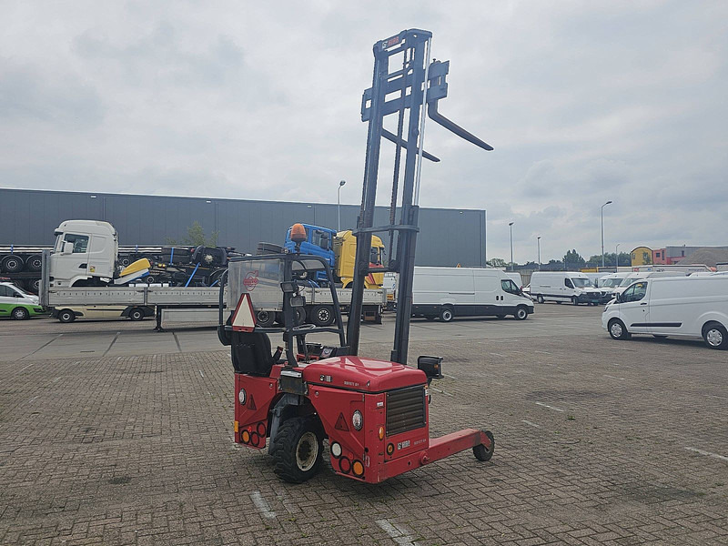 Moffet mounty M4 20.1 1WD 3.6M HIGH - Telescopic handler: picture 3 Moffet mounty M4 20.1 1WD 3.6M HIGH - Telescopic handler: picture 3