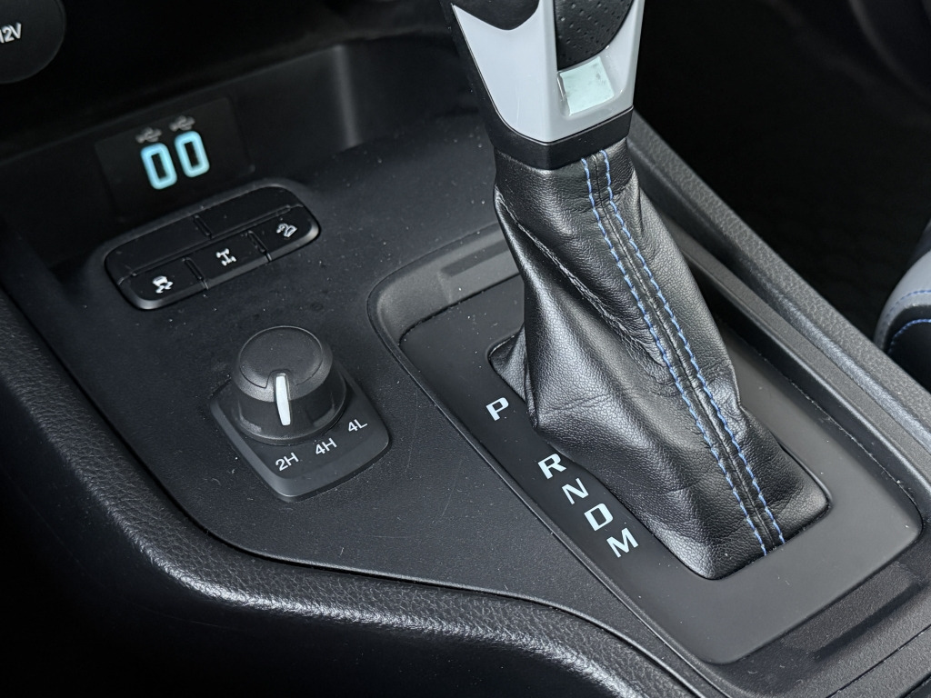 Ford Ranger 2.0L Ecoblue Raptor DoKa 4x4 Standheizung - SUV: picture 2 Ford Ranger 2.0L Ecoblue Raptor DoKa 4x4 Standheizung - SUV: picture 2