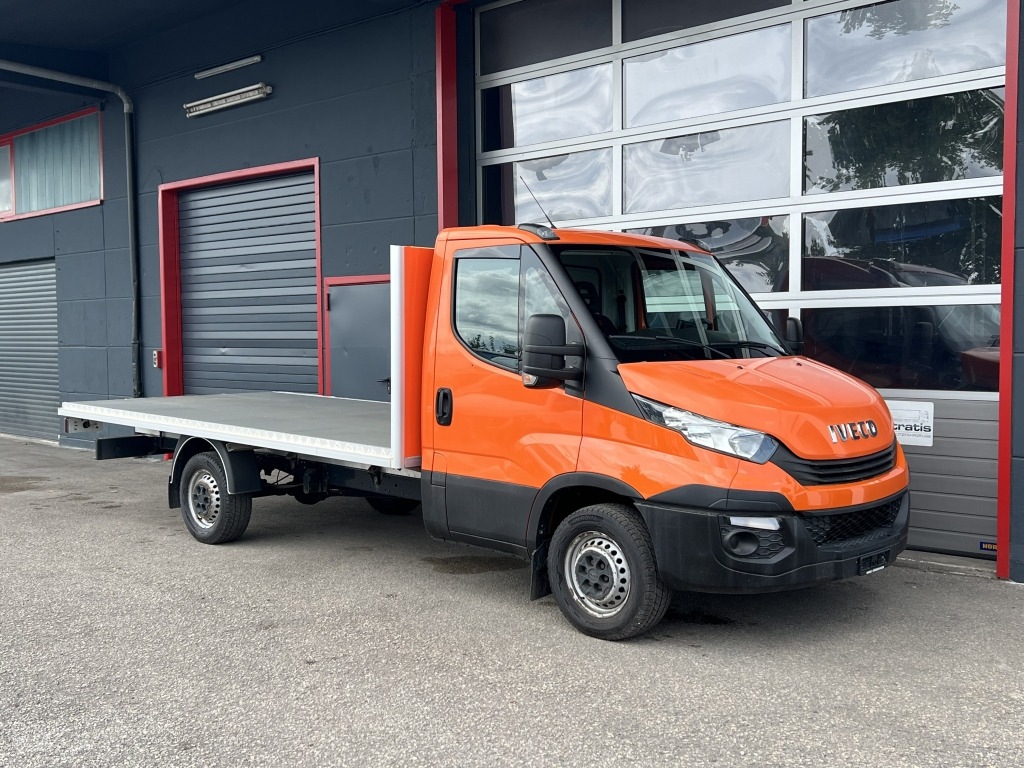 Iveco Daily 35S14 MAXI 4,35m Plattform Klima - Open body delivery van: picture 1 Iveco Daily 35S14 MAXI 4,35m Plattform Klima - Open body delivery van: picture 1
