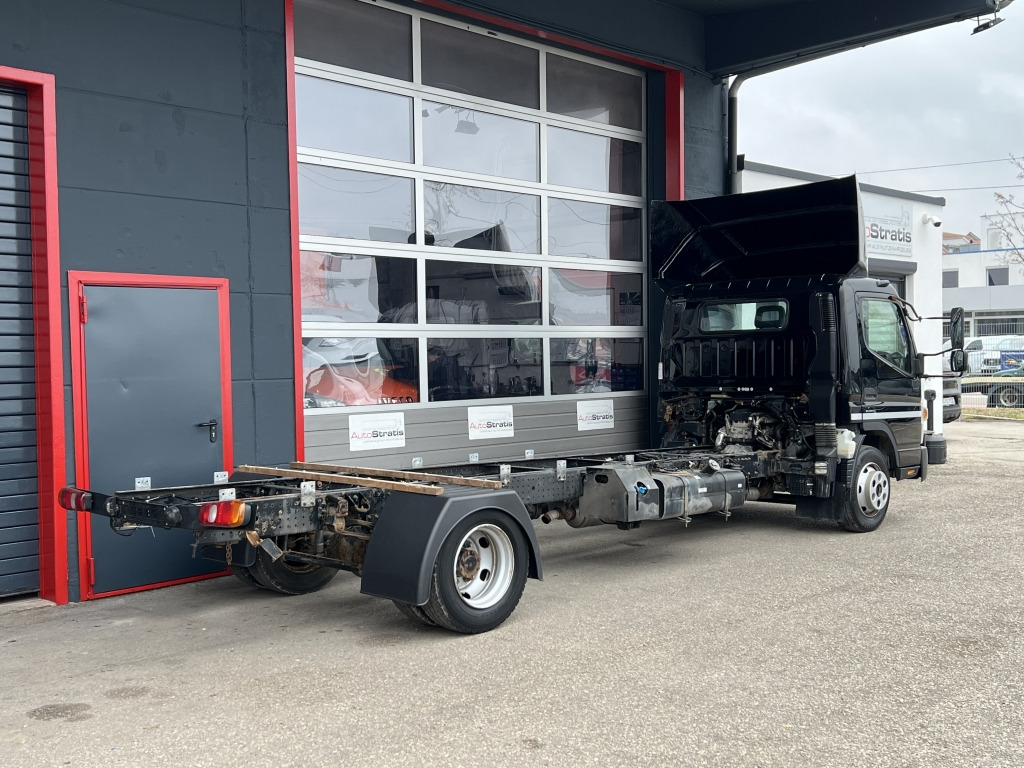 Cab chassis truck Mitsubishi Fuso Canter 9C18 5,8m Euro6d Klimaaut. Tempomat: picture 8