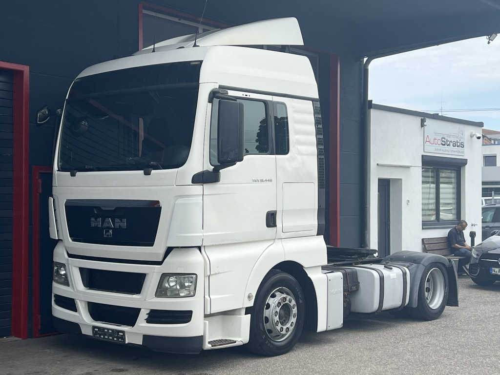 MAN TGX 18.440 EEV Klimaautomatik Motorbremse 2xBett - Tractor unit: picture 5 MAN TGX 18.440 EEV Klimaautomatik Motorbremse 2xBett - Tractor unit: picture 5
