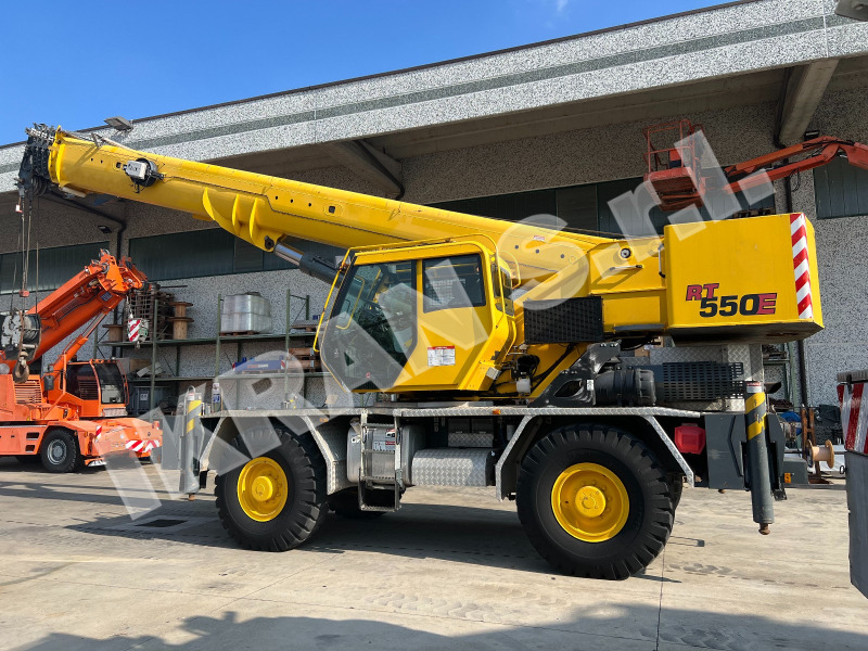 Grove RT550E - Rough terrain crane: picture 1 Grove RT550E - Rough terrain crane: picture 1