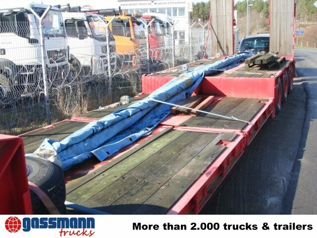 Goldhofer Goldhofer STZ-TL3-32/80 Nutzlast: 35 to., 5,85 m - Low loader semi-trailer: picture 3 Goldhofer Goldhofer STZ-TL3-32/80 Nutzlast: 35 to., 5,85 m - Low loader semi-trailer: picture 3