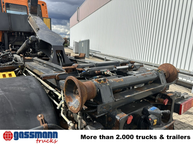 Iveco Trakker AD190T33WP 4x4, Winterdienstausstattung - Hook lift truck: picture 2 Iveco Trakker AD190T33WP 4x4, Winterdienstausstattung - Hook lift truck: picture 2