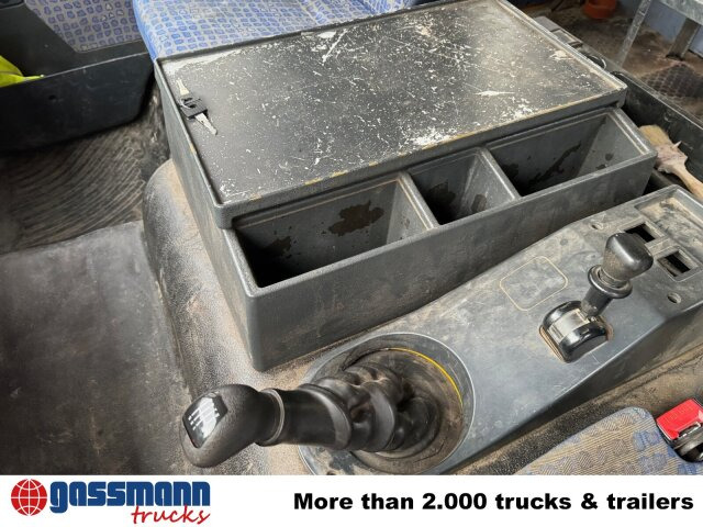 MAN LE 8.180 4X2 BB Doka, 2x AHK - Tipper: picture 3 MAN LE 8.180 4X2 BB Doka, 2x AHK - Tipper: picture 3