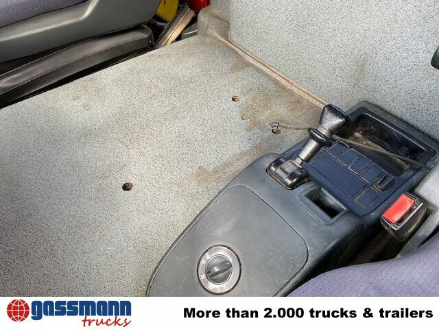 Cab chassis truck MAN TGA 35.480 8x4-4 BL, Lift-/Lenkachse: picture 7