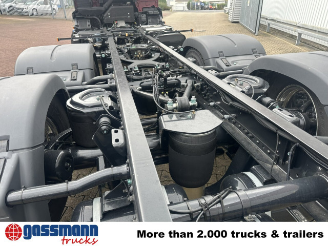 MAN TGS 26.440 6x2-4 LL CH, Lenk-/Liftachse, Navi, - Cab chassis truck: picture 4 MAN TGS 26.440 6x2-4 LL CH, Lenk-/Liftachse, Navi, - Cab chassis truck: picture 4