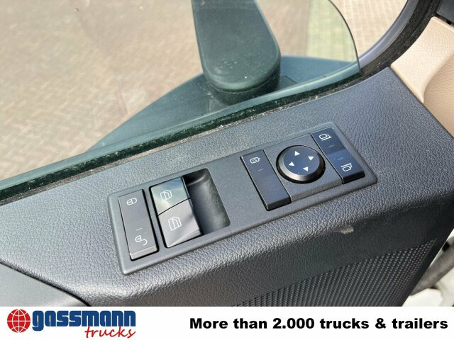 Cab chassis truck Mercedes-Benz Actros 3551 L 8x2/4, Vorlauflenkachse,: picture 7 Cab chassis truck Mercedes-Benz Actros 3551 L 8x2/4, Vorlauflenkachse,: picture 7