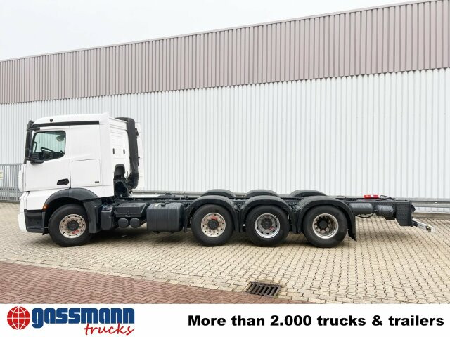 Cab chassis truck Mercedes-Benz Actros 3551 L 8x2/4, Vorlauflenkachse,: picture 13 Cab chassis truck Mercedes-Benz Actros 3551 L 8x2/4, Vorlauflenkachse,: picture 13