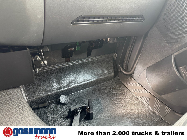 Mercedes-Benz Arocs 1827/30 A 4x4, mehrfach vorhanden! - Cab chassis truck: picture 3 Mercedes-Benz Arocs 1827/30 A 4x4, mehrfach vorhanden! - Cab chassis truck: picture 3