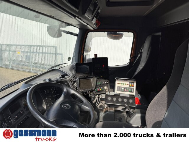 Mercedes-Benz Axor 1829 4x2, Zweiweg Z200, Kehrmaschine Faun - Road sweeper: picture 5 Mercedes-Benz Axor 1829 4x2, Zweiweg Z200, Kehrmaschine Faun - Road sweeper: picture 5