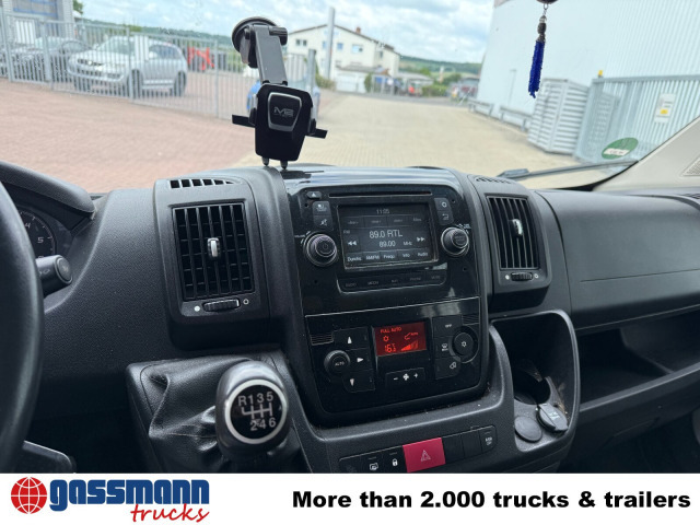 Peugeot Boxer 4x2 Doka - Open body delivery van, Combi van: picture 3 Peugeot Boxer 4x2 Doka - Open body delivery van, Combi van: picture 3