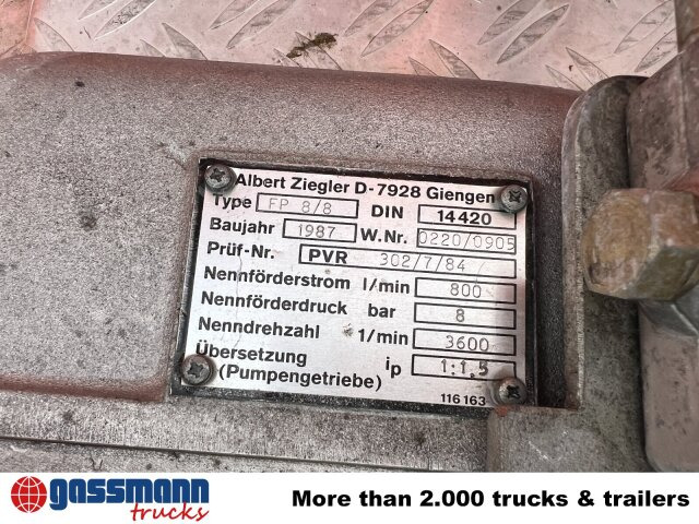 Unimog U 1300 L 4x4 Doka, LF8 - Ambulance: picture 3 Unimog U 1300 L 4x4 Doka, LF8 - Ambulance: picture 3