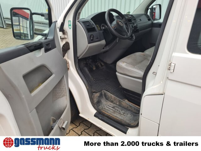 Volkswagen T5 Doka 4x2, 2.0 ltr. TDI Pritsche - Open body delivery van, Combi van: picture 4 Volkswagen T5 Doka 4x2, 2.0 ltr. TDI Pritsche - Open body delivery van, Combi van: picture 4