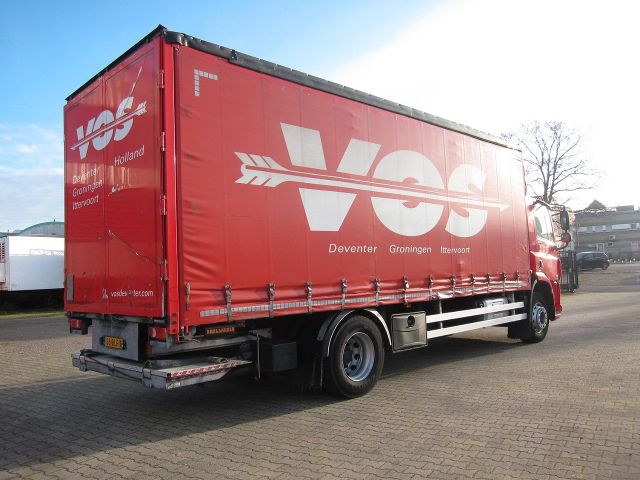 DAF CF 230 19T Schiebeplane LBW Portalturen - Curtainsider truck: picture 3 DAF CF 230 19T Schiebeplane LBW Portalturen - Curtainsider truck: picture 3