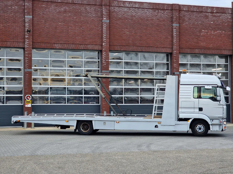Autotransporter truck MAN TGL 12.240 4x2 Cartransporter - 12T - AS Tronic - Hydraulic deck - Sleeper cab: picture 10