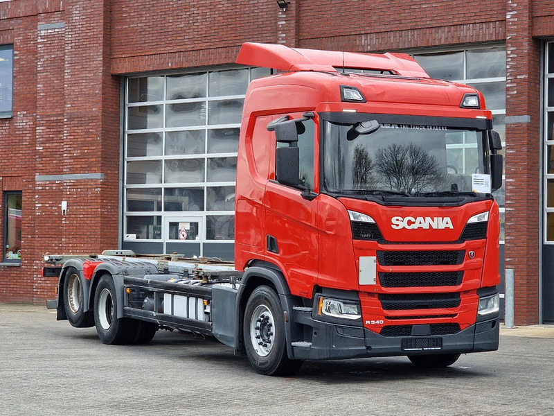 Scania R540 NGS 6x2 - BDF - Retarder - Full air - Navi - Led - Fridge - 4.95 WB - Container transporter/ Swap body truck: picture 1 Scania R540 NGS 6x2 - BDF - Retarder - Full air - Navi - Led - Fridge - 4.95 WB - Container transporter/ Swap body truck: picture 1