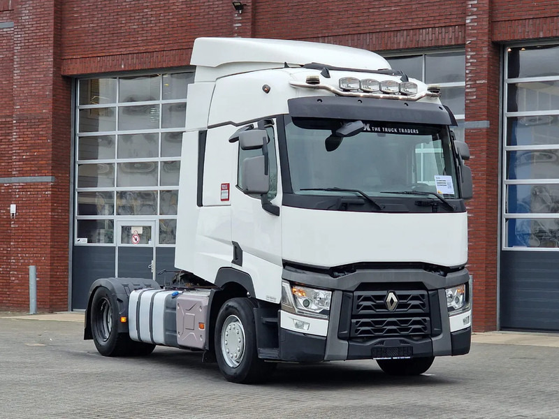 Renault T460 4x2 - Low Km - 235Tkm - 2x tank - Fridge - Euro 6 - Tractor unit: picture 1 Renault T460 4x2 - Low Km - 235Tkm - 2x tank - Fridge - Euro 6 - Tractor unit: picture 1