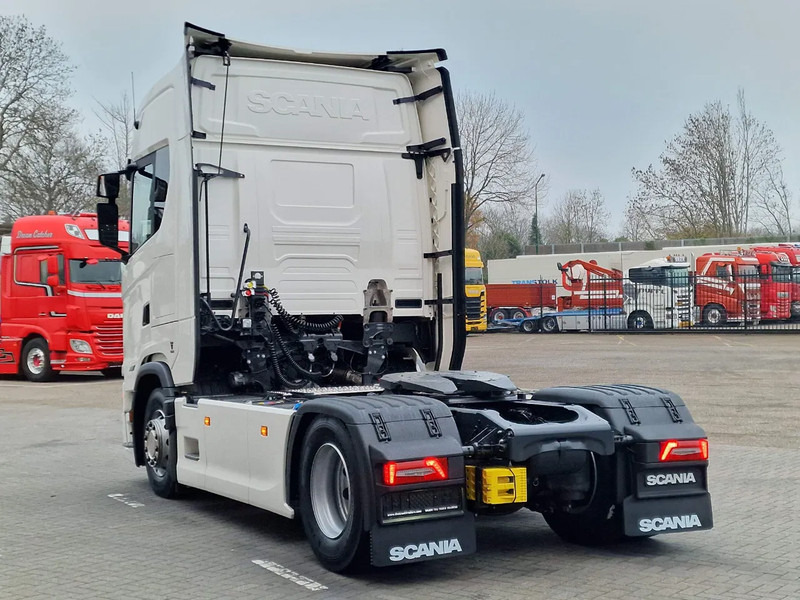 Scania 500S NGS Highline 4x2 - NEW - Retarder - Full air - New dashboard - Led - Full spoiler - 2x tank - Tractor unit: picture 5 Scania 500S NGS Highline 4x2 - NEW - Retarder - Full air - New dashboard - Led - Full spoiler - 2x tank - Tractor unit: picture 5