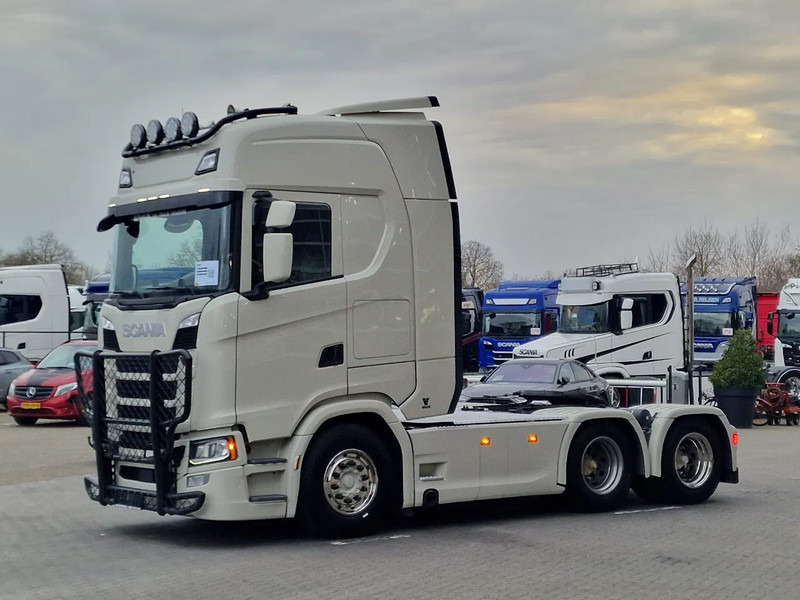 Scania 540S NGS Highline 6x4 - Retarder - 3.15 WB - Full air - Leather - Bull bar - Tractor unit: picture 3 Scania 540S NGS Highline 6x4 - Retarder - 3.15 WB - Full air - Leather - Bull bar - Tractor unit: picture 3