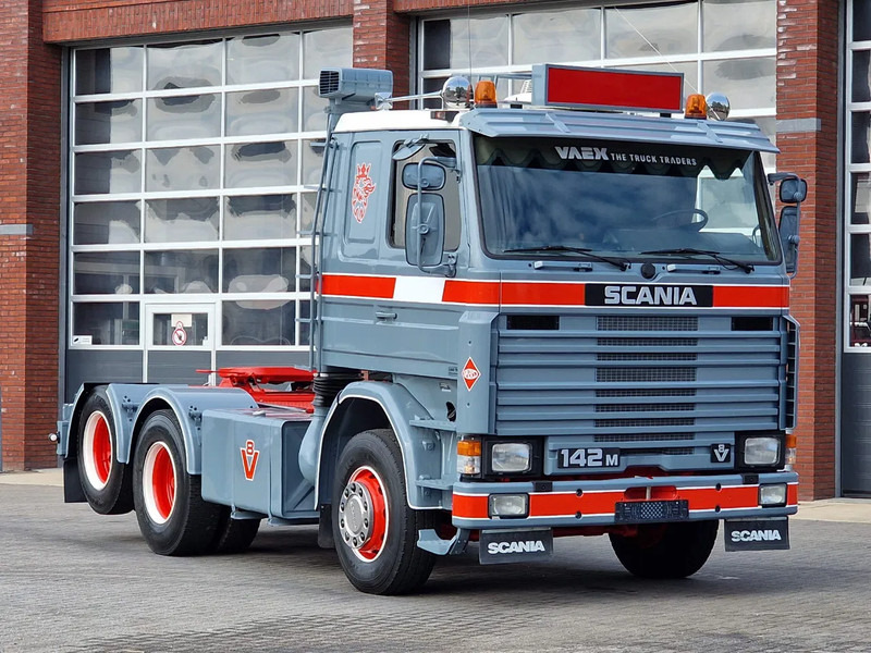 Scania R142-V8 400 V8 6x2 - Low roof - Old timer / Show truck - - Tractor unit: picture 1 Scania R142-V8 400 V8 6x2 - Low roof - Old timer / Show truck - - Tractor unit: picture 1