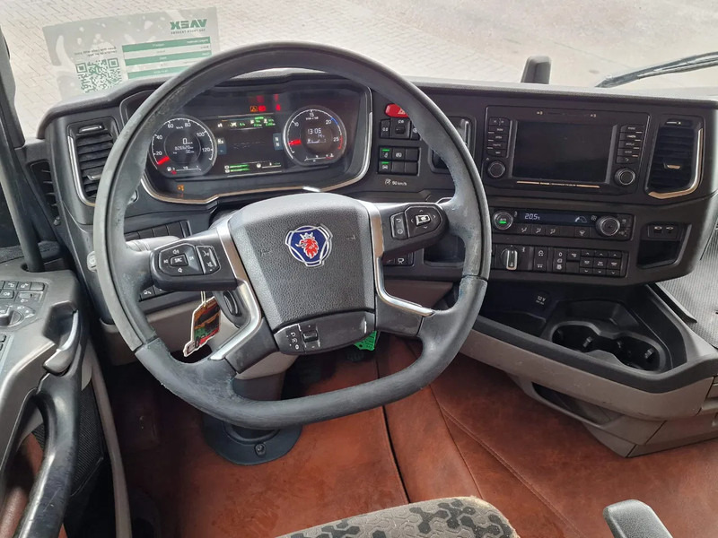 Tractor unit Scania R500 NGS Highline 6x2 - PTO/Hydraulic - Custom interior - Full air - 2.95 WB: picture 10 Tractor unit Scania R500 NGS Highline 6x2 - PTO/Hydraulic - Custom interior - Full air - 2.95 WB: picture 10
