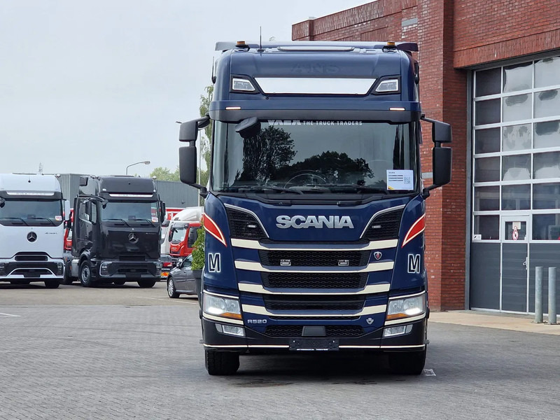 Scania R520 V8 NGS Highline 6x2 - PTO/Hydraulic - Full air - 2.95 WB - Navi - Fridge - Sliding 5th wheel - Tractor unit: picture 2 Scania R520 V8 NGS Highline 6x2 - PTO/Hydraulic - Full air - 2.95 WB - Navi - Fridge - Sliding 5th wheel - Tractor unit: picture 2