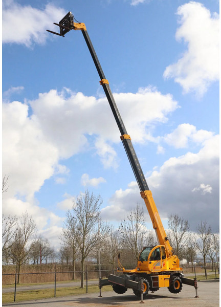 Telescopic handler Dieci PEGASUS 40.18 | FORKS | JIB | BASKET | BUCKET: picture 11
