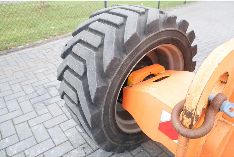 Telescopic boom JLG 860 SJ | 28 METER | 230 KG: picture 14