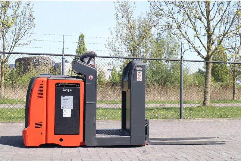 Linde V08-02 | 1.8 METER | 380 KG - Order picker: picture 4 Linde V08-02 | 1.8 METER | 380 KG - Order picker: picture 4