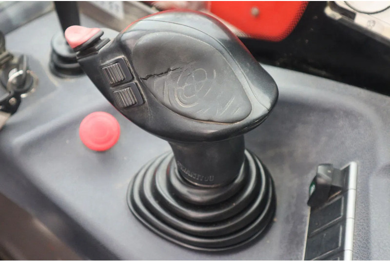 Leasing of Manitou MLT 625-75 | HYDR. FORKS | AIRCO Manitou MLT 625-75 | HYDR. FORKS | AIRCO: picture 19 Leasing of Manitou MLT 625-75 | HYDR. FORKS | AIRCO Manitou MLT 625-75 | HYDR. FORKS | AIRCO: picture 19