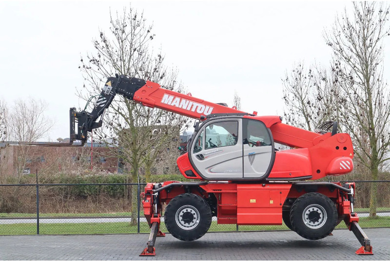 Manitou MRT 2150 + S2 PRIVILEGE | REMOTE | AIRCO | FORKS - Telescopic handler: picture 1 Manitou MRT 2150 + S2 PRIVILEGE | REMOTE | AIRCO | FORKS - Telescopic handler: picture 1