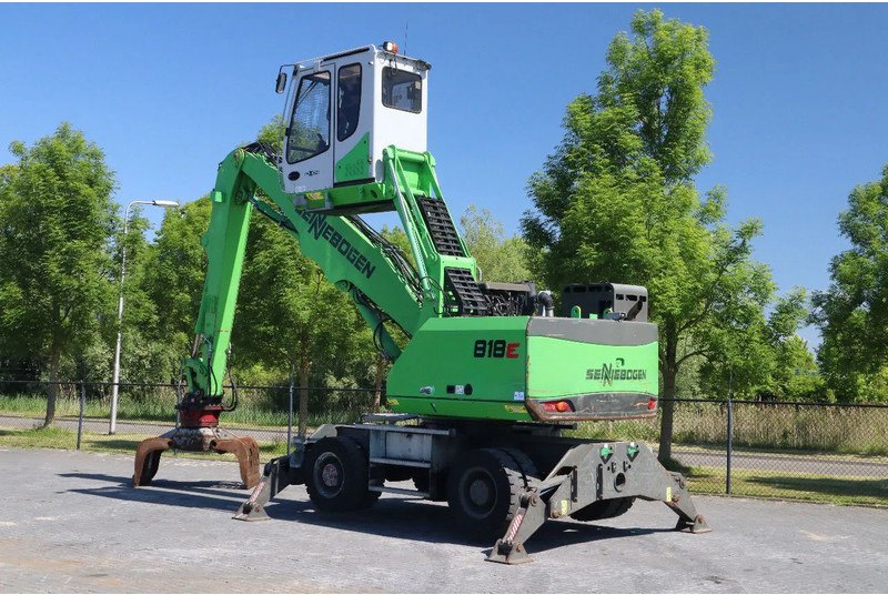 Sennebogen 818 M K9 ULM | SORTING GRAB | GOOD CONDITION - Waste/ Industry handler: picture 3 Sennebogen 818 M K9 ULM | SORTING GRAB | GOOD CONDITION - Waste/ Industry handler: picture 3