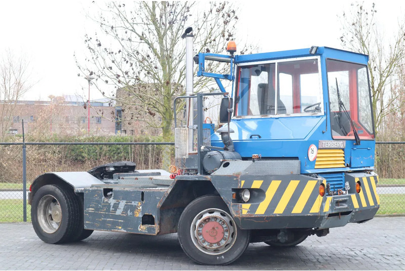 Terberg RT 20 | 4X4 | TERMINAL TRACTOR | DUTCH REG. - Terminal tractor: picture 4 Terberg RT 20 | 4X4 | TERMINAL TRACTOR | DUTCH REG. - Terminal tractor: picture 4