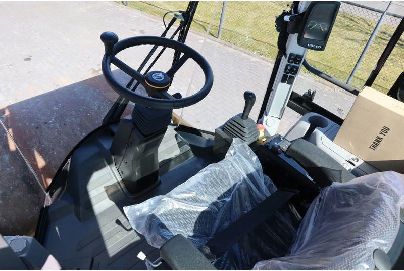 Leasing of Volvo SD75B | SD 75 B | NEW / UNUSED | 1 YEAR WARRANTY Volvo SD75B | SD 75 B | NEW / UNUSED | 1 YEAR WARRANTY: picture 18