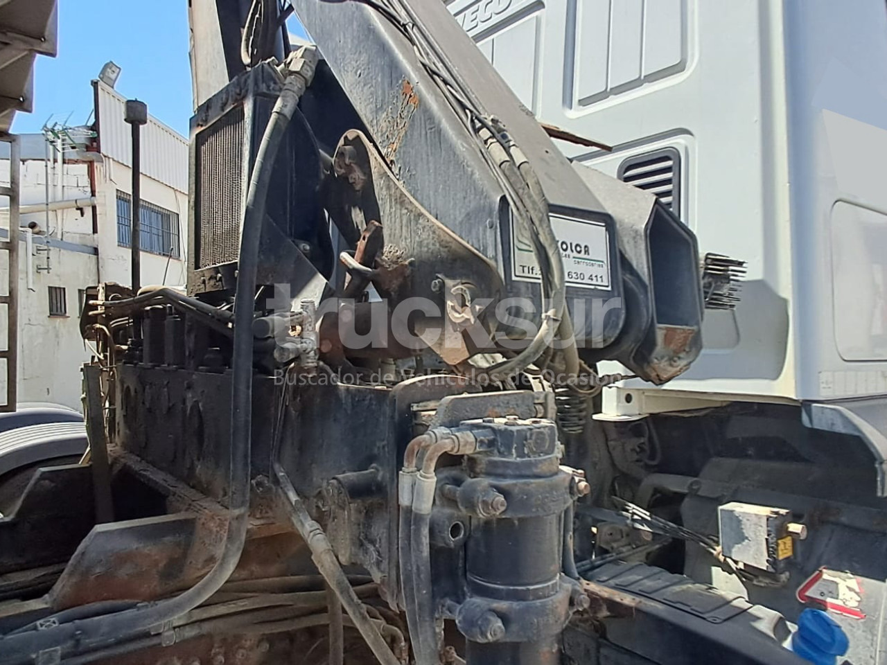 IVECO AT260SY/PS 360CV - Tipper, Crane truck: picture 4 IVECO AT260SY/PS 360CV - Tipper, Crane truck: picture 4