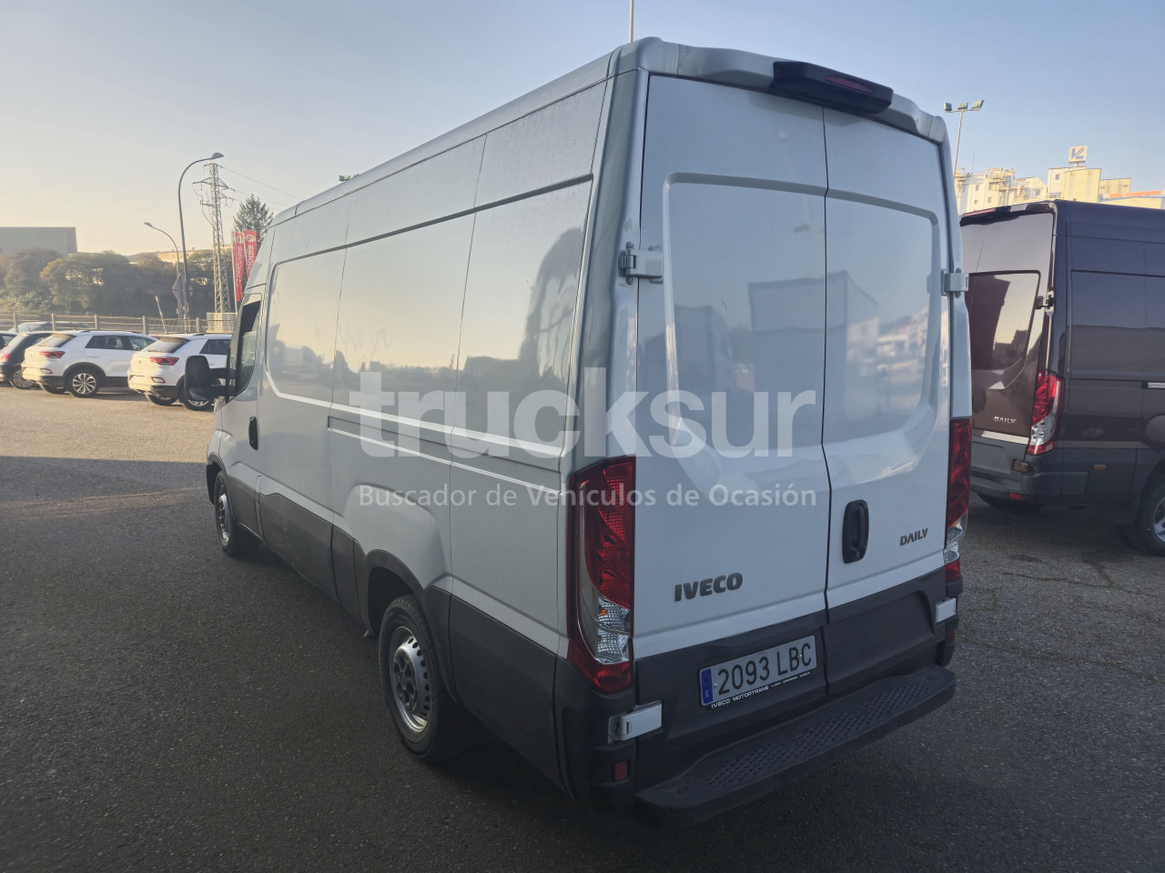 IVECO DAILY 35S16V 12M3 - Box van: picture 4 IVECO DAILY 35S16V 12M3 - Box van: picture 4