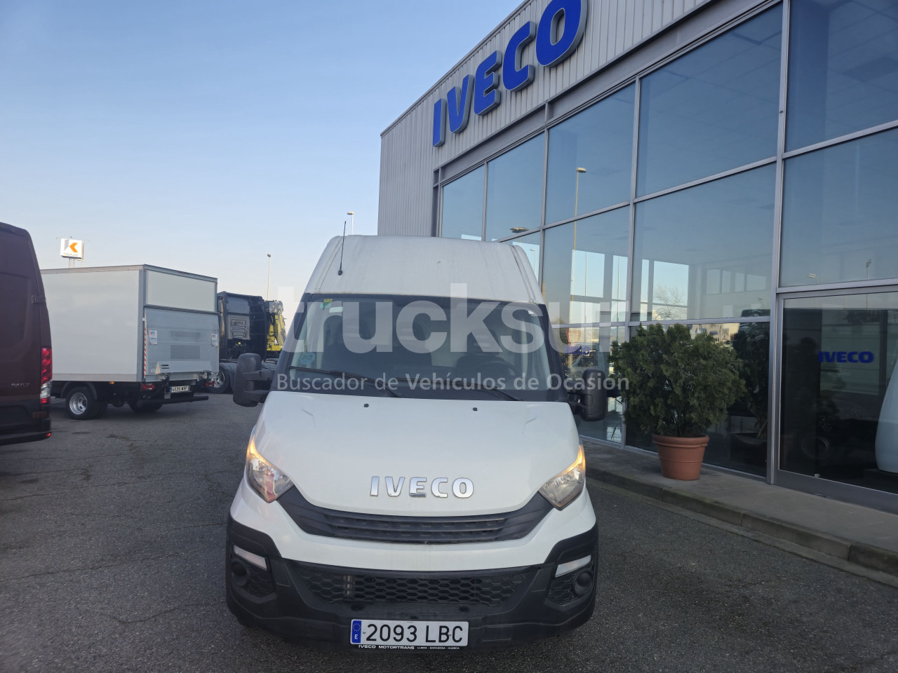 IVECO DAILY 35S16V 12M3 - Box van: picture 2 IVECO DAILY 35S16V 12M3 - Box van: picture 2