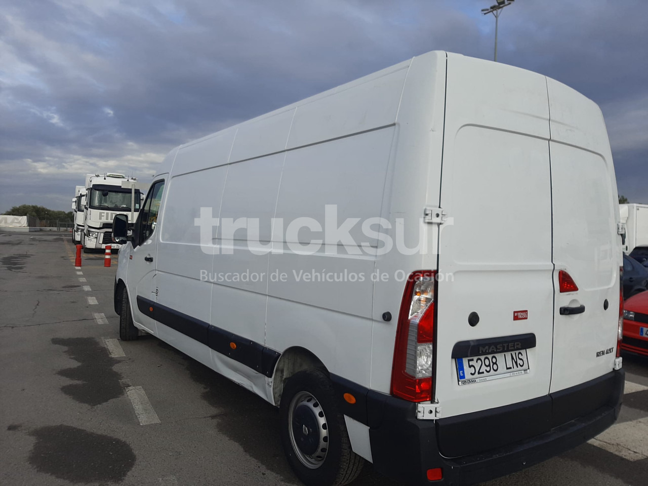 RENAULT 130.35 L3H2 - Box van: picture 3 RENAULT 130.35 L3H2 - Box van: picture 3